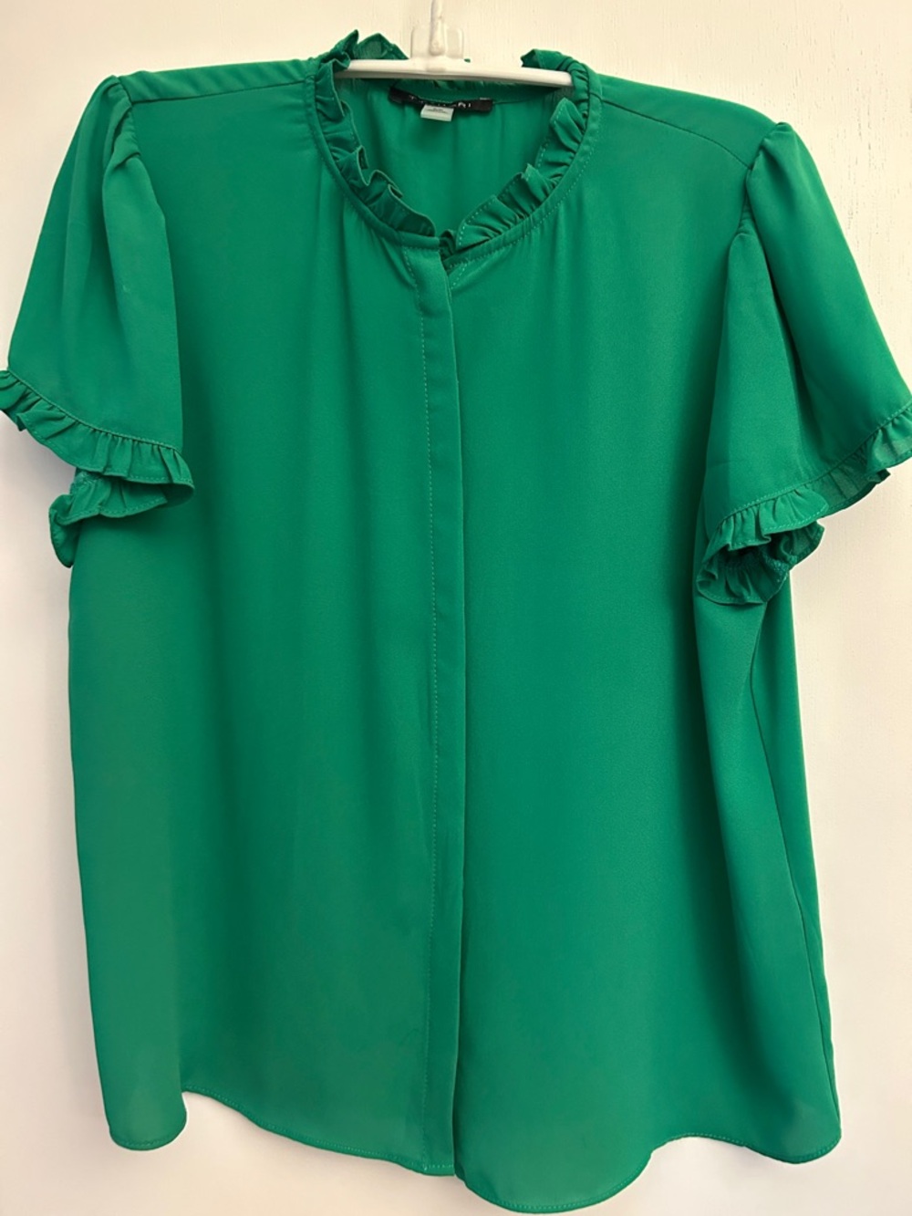 T Tahari Emerald Green Ruffle Sleeve Blouse with Hidden Placket